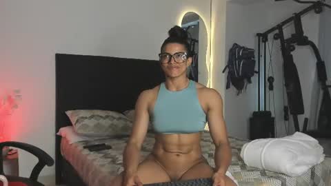 irismuscle online show from July 12, 4:20 pm