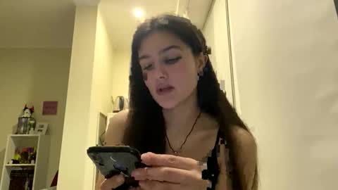 Snapshot of irisss31 chatting on May 4, 6:37 pm irisss31 online show from May 4, 6:37 pm