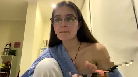 Snapshot of irisss31 chatting on May 13, 7:00 pm irisss31 online show from May 13, 7:00 pm