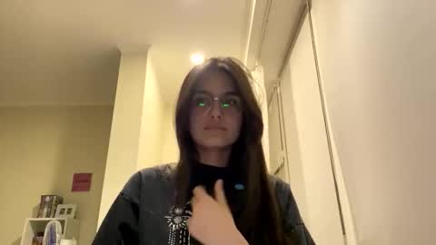 Snapshot of irisss31 chatting on June 5, 7:30 pm irisss31 online show from June 5, 7:30 pm