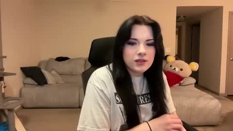 Snapshot of irissweets chatting on March 10, 12:40 am irissweets online show from March 10, 12:40 am