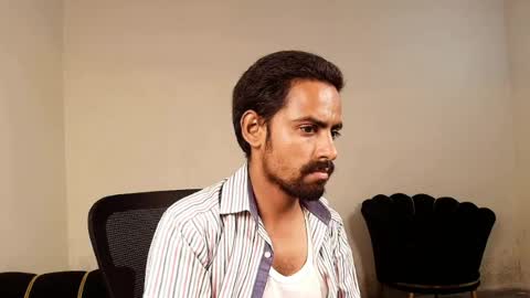 Naveed online show from June 12, 6:29 pm