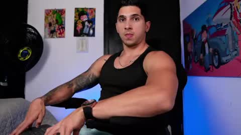 Snapshot of ironflex1 chatting on June 11, 8:29 pm Jake online show from June 11, 8:29 pm