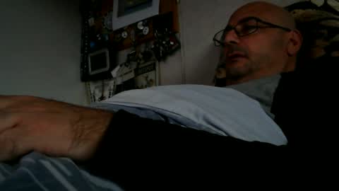 Snapshot of ironkokkk chatting on December 21, 9:01 am Ironkokkk online show from December 21, 9:01 am