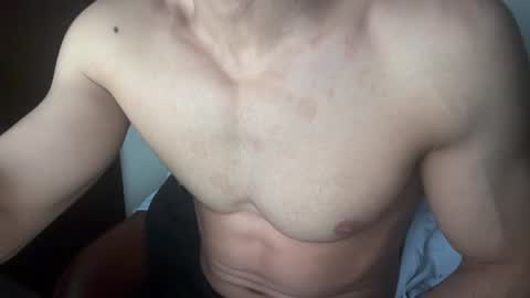 Snapshot of ironman0369 chatting on January 3, 3:27 am ironman0369 online show from January 3, 3:27 am