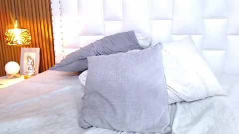 Sandy  online show from January 8, 3:07 pm