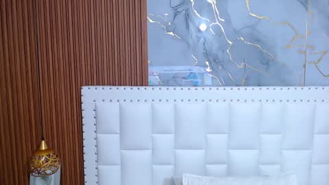 Sandy  online show from January 18, 12:26 pm