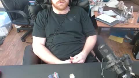 Snapshot of irreversible0 chatting on February 27, 9:31 am Matt online show from February 27, 9:31 am