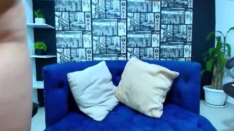 Snapshot of isa_and_nata chatting on October 21, 1:45 pm Isa and Natasha online show from October 21, 1:45 pm