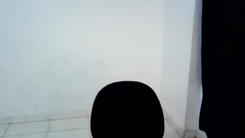 isa_bellaxx23 online show from July 20, 11:40 pm