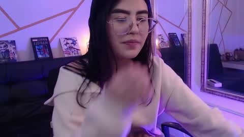 isabela online show from February 20, 5:59 am