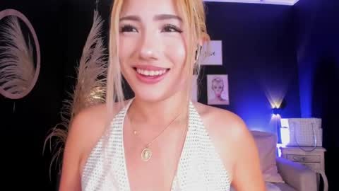 Isa Cortes  online show from May 14, 2:57 pm