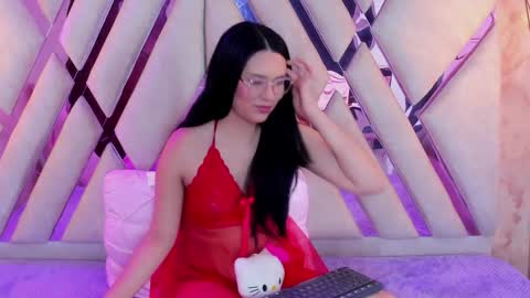 Isa online show from April 1, 3:40 am