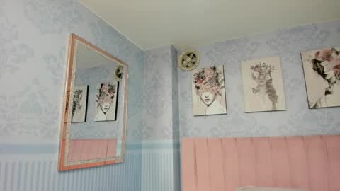    online show from January 9, 7:18 pm