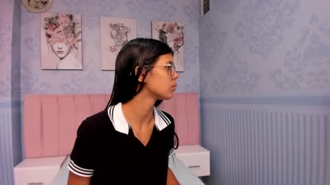    online show from January 13, 6:16 pm