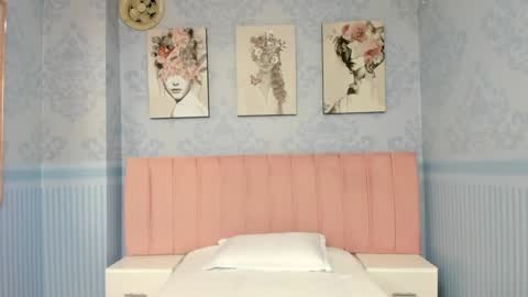    online show from January 21, 8:00 pm