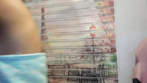    online show from October 12, 10:25 am