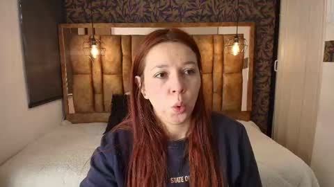 Snapshot of isa_thompson__ chatting on February 23, 12:02 pm I S A online show from February 23, 12:02 pm