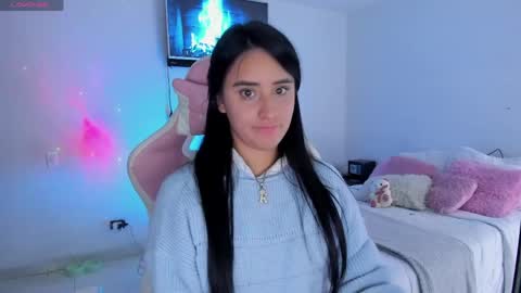 Snapshot of isaa_diamond chatting on June 4, 12:05 am isaa_diamond online show from June 4, 12:05 am