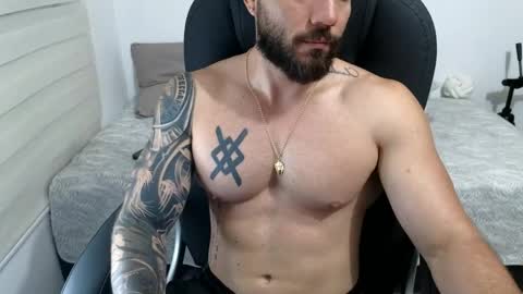 Isaac carter online show from April 10, 11:04 am