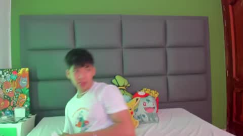 isaac_cryston online show from February 13, 7:52 pm