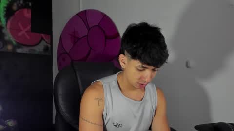 isaac_cryston online show from September 9, 7:57 pm