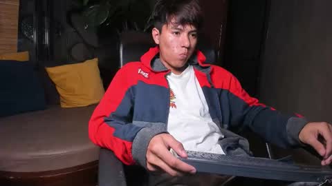 isaac_grimm online show from February 19, 6:09 am