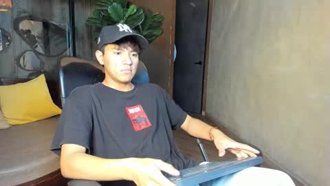 isaac_grimm online show from February 22, 3:07 am