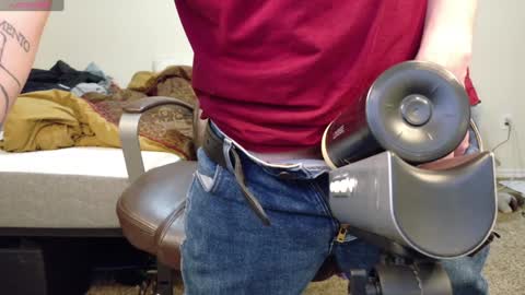 isaac online show from January 20, 8:19 am