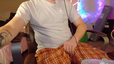 isaac online show from September 14, 1:32 pm