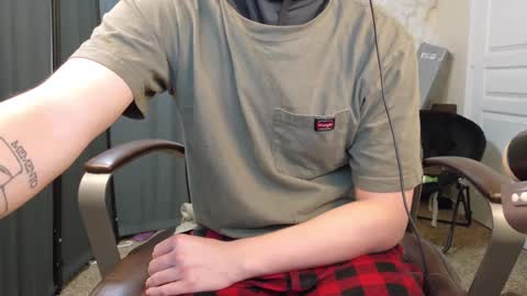 isaac online show from October 5, 2:48 pm