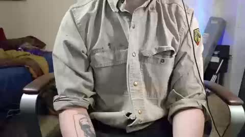 isaac online show from October 16, 10:44 pm