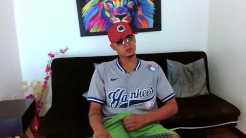 Isaacas online show from November 15, 11:29 am