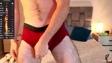 isaacblaze  online show from June 5, 3:46 am