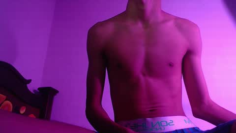 isaac online show from January 15, 9:45 am