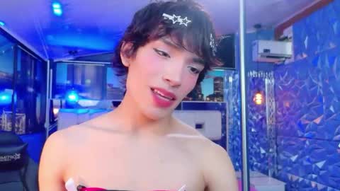 isaacnova online show from June 2, 9:06 pm