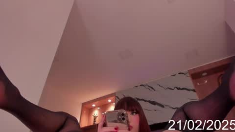 Isabel online show from February 21, 9:02 am