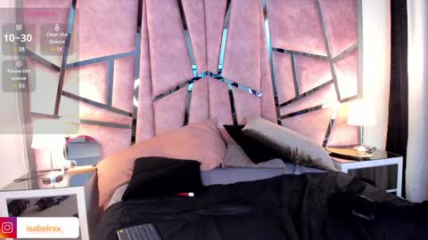 Isabel online show from December 23, 1:08 am