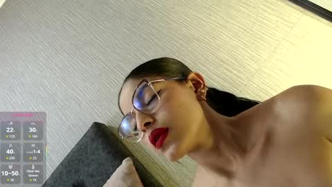 ISABELA online show from April 10, 5:23 am