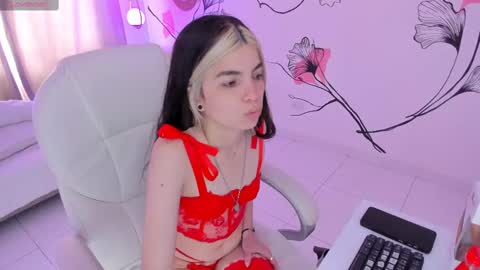 isabela_fiorelli online show from September 13, 1:44 pm
