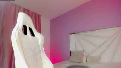 Snapshot of isabela_saenzz chatting on October 10, 3:16 am I S A B E L A ISA online show from October 10, 3:16 am