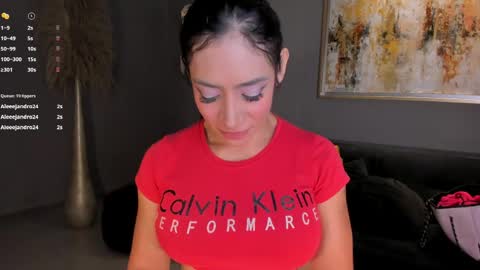 Snapshot of isabelbornner chatting on April 24, 6:54 pm Isabel Bornner online show from April 24, 6:54 pm