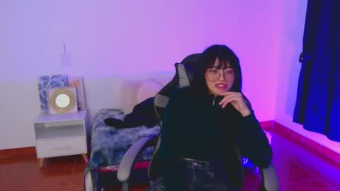 isabella__777 online show from December 5, 6:00 am