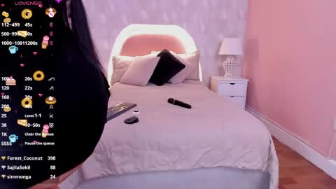 isabella__milf online show from May 21, 7:21 pm