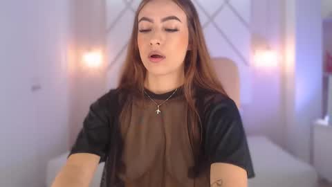 Isa  online show from October 14, 3:46 pm