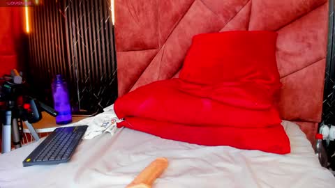 Snapshot of isabella_arias1 chatting on January 30, 10:19 am Isabella Arias online show from January 30, 10:19 am