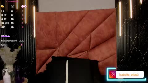 Snapshot of isabella_arias1 chatting on February 15, 12:48 am Isabella Arias online show from February 15, 12:48 am