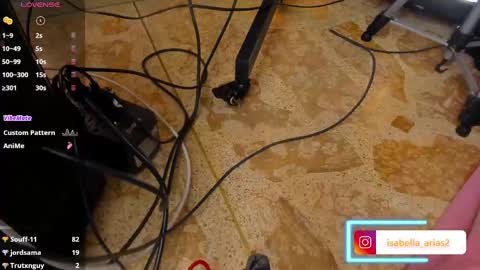 Snapshot of isabella_arias1 chatting on March 6, 6:08 am Isabella Arias online show from March 6, 6:08 am