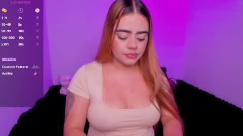 Snapshot of isabella_arias1 chatting on September 9, 11:04 pm Isabella Arias online show from September 9, 11:04 pm