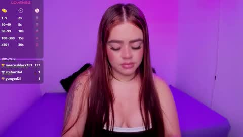 Snapshot of isabella_arias1 chatting on October 22, 8:58 am Isabella Arias online show from October 22, 8:58 am